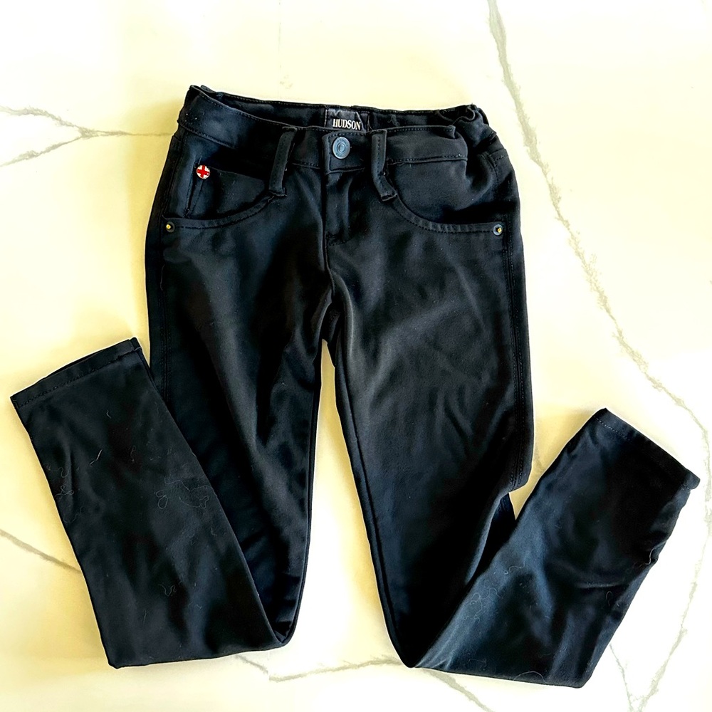 Hudson girls size 8 black pants, cute! Adjustable elastic waist straps w/buttons